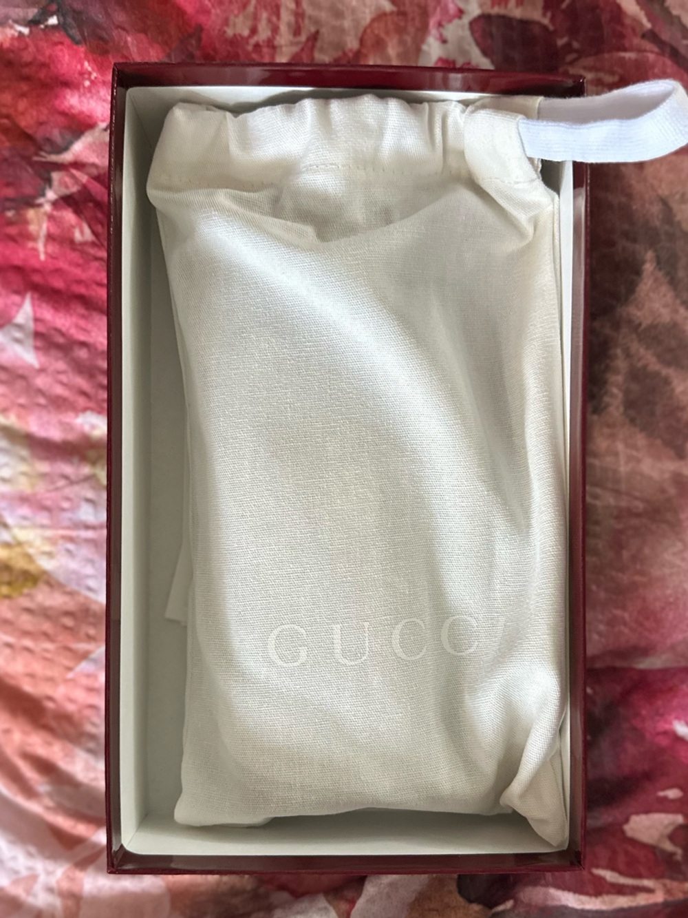 Gucci GG Wallet on a Chain Tan & Black Size Closed: 7.5'W × 4'H - Picture 11 of 11